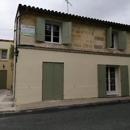 Romane & Rose - Au Calme Pres De Saint-emilion