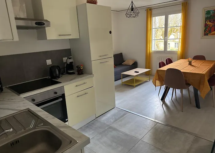 Apartment Secteur Coutras - Au Calme- Sejours Professionnels Et Temporaires Petit-Palais-et-Cornemps